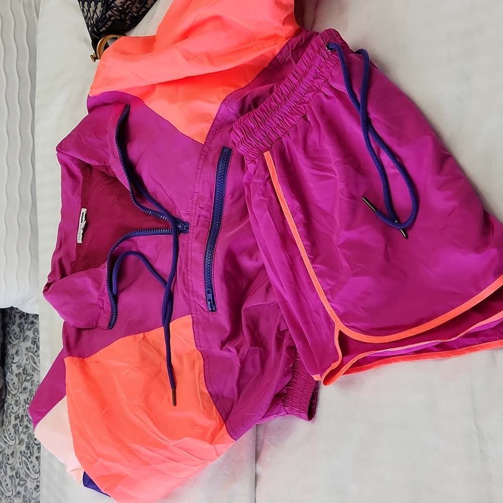 Brand shorts set